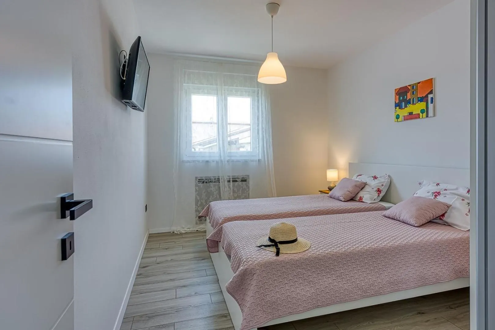 Modern App Ana With Jacuzzi And Balcony Apartment Porec Croatia