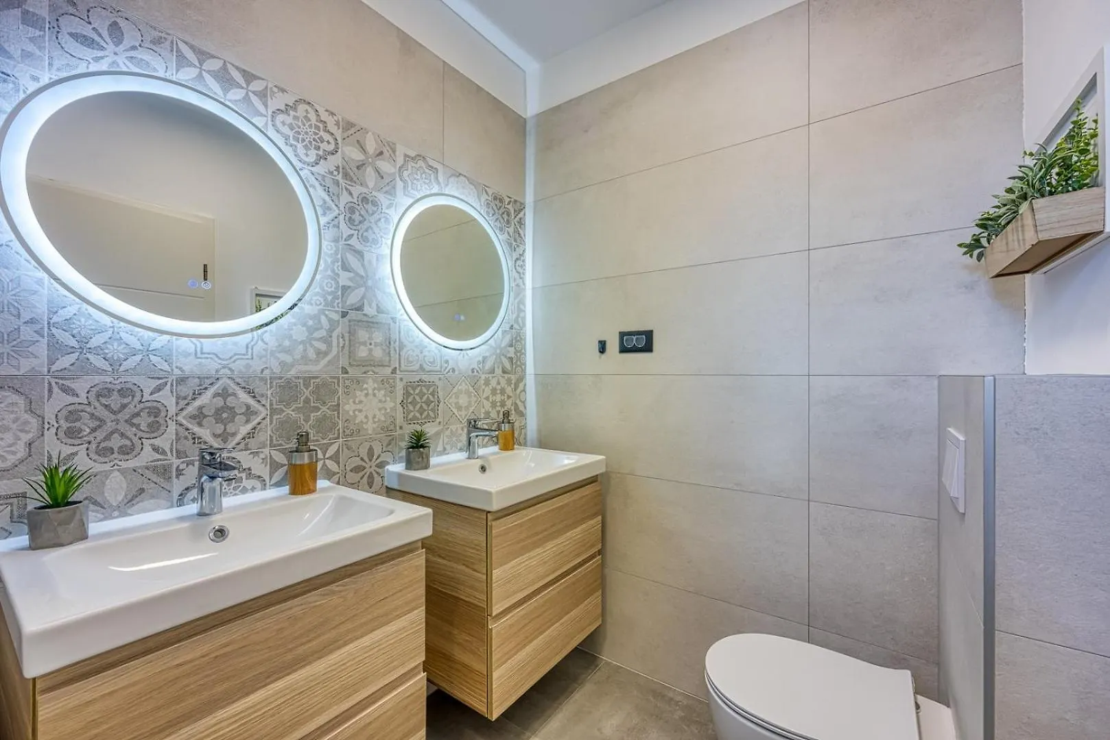 Modern App Ana With Jacuzzi And Balcony Apartment Porec