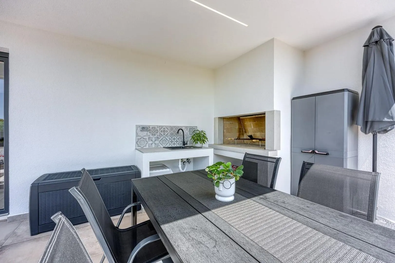 Modern App Ana With Jacuzzi And Balcony Apartment Porec