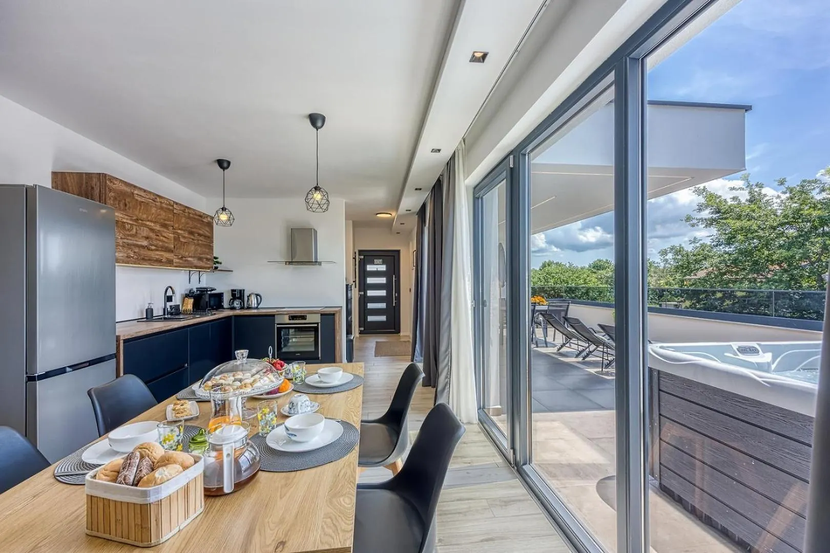 Modern App Ana With Jacuzzi And Balcony Apartment Porec Croatia